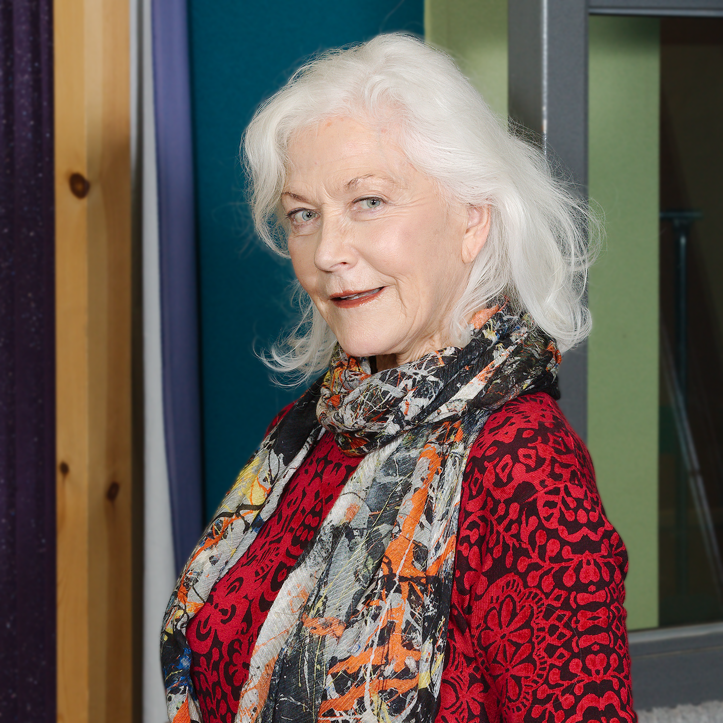 Linda Thorson returns to The Avengers after 50 years